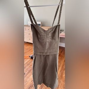 Wilfred Aritzia Green Dress. Adjustable straps